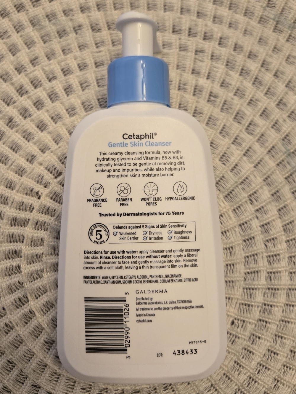 NWT Cetaphil Gentle Skin Cleanser And Daily Facial Cleanser 8oz.- Set of 2 - Picture 4 of 4